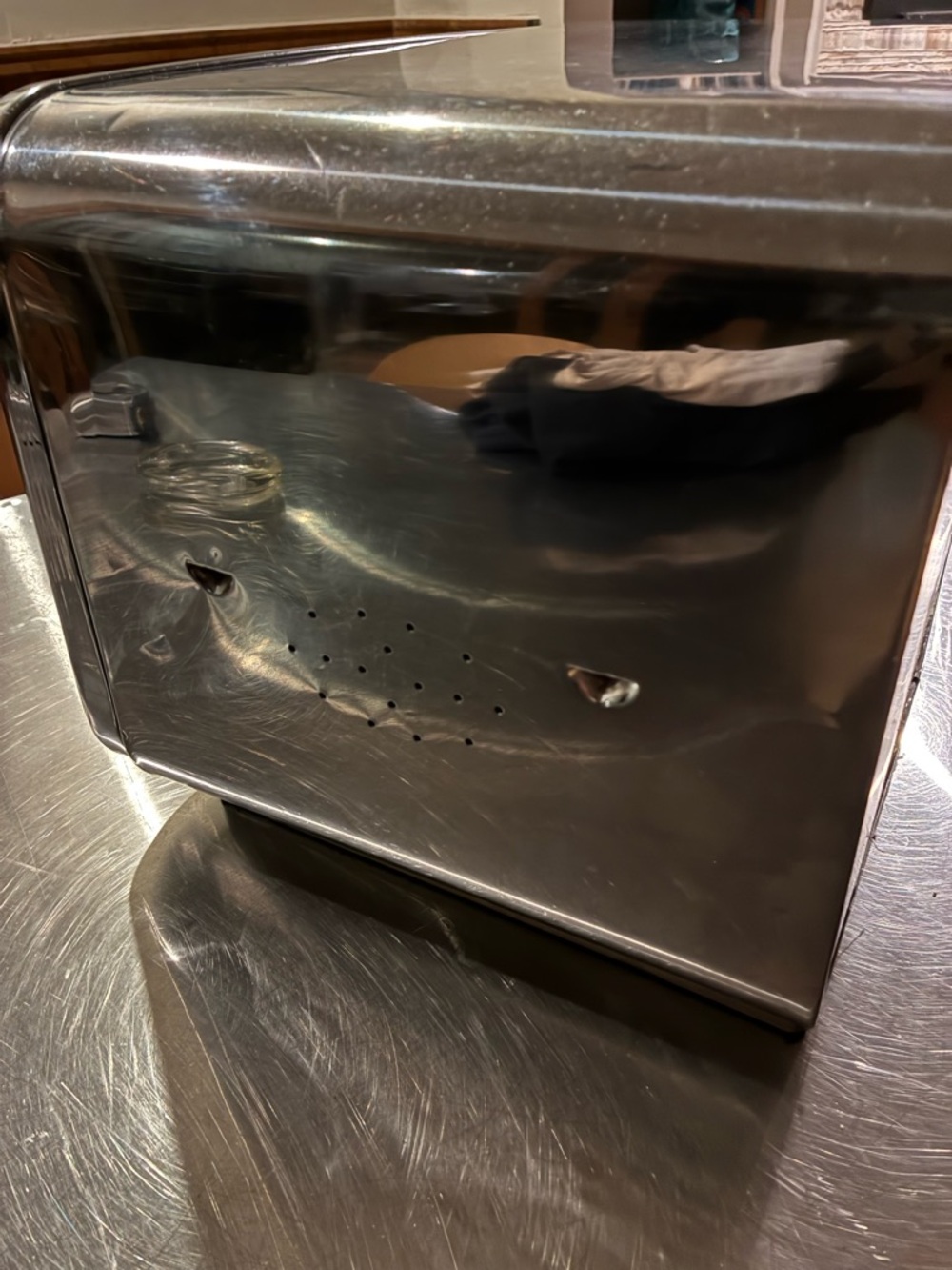Breadette Masterware Chrome Bread Box Vintage Pie Safe w Built in Cutting Board - Picture 11 of 15
